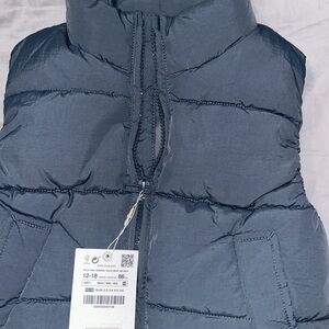 Zara 12-18 months puffer vest